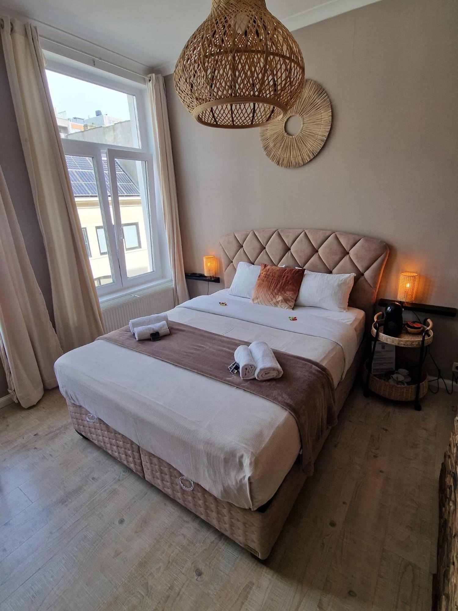 B&B Nonne Blanche Oostende Bagian luar foto